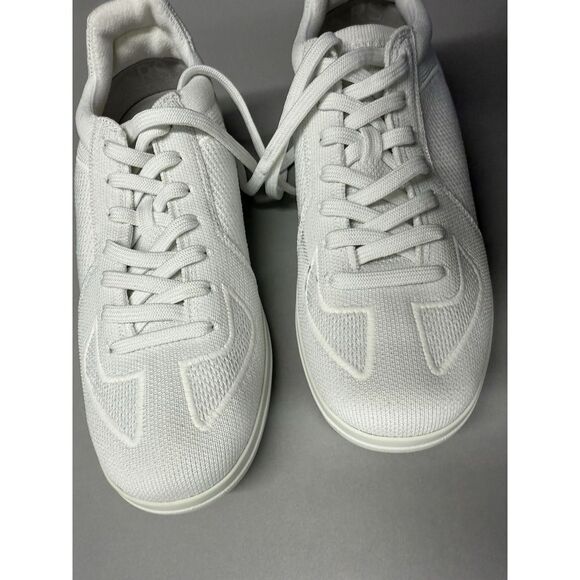 Rothy\'s The RS01 Sneaker in White Men\'s Size 7 main image 9